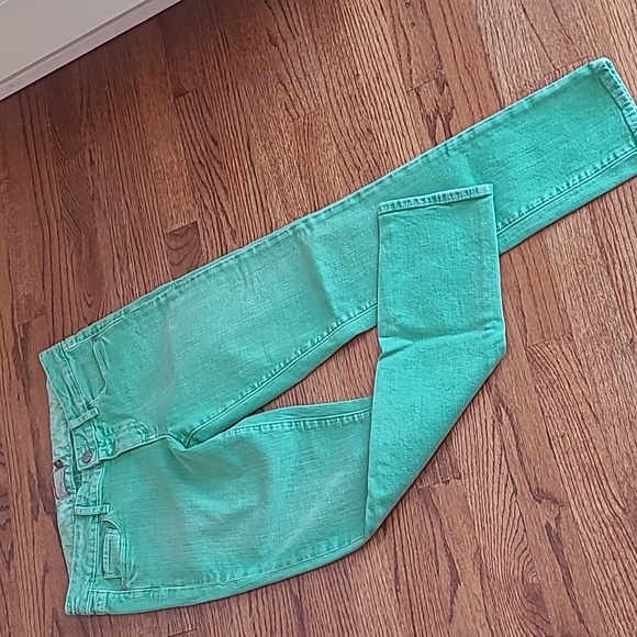 PAIGE  Jeans Skyline Ankle Peg with Brushed Green Wash - Women's Size 28 - Picture 2 of 13